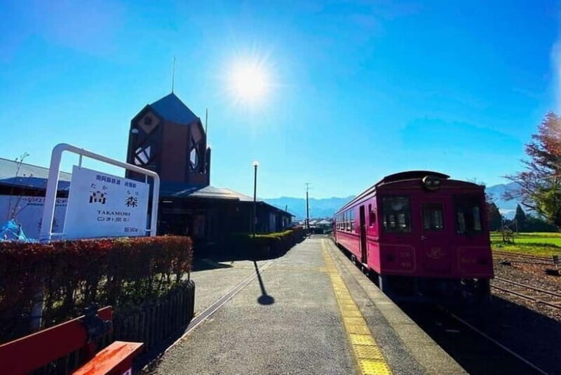 Kumamoto Iconic Statues World of Pirates Adventure Tour - Key Points