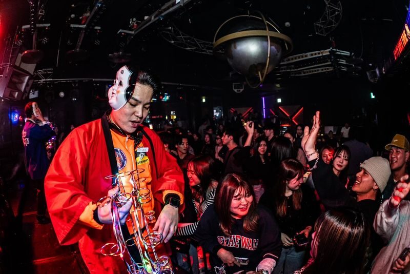 Kumamoto: SPACE Nightclub Admission Ticket (For Foreign Tourists Only) - Who will get the most from this night out