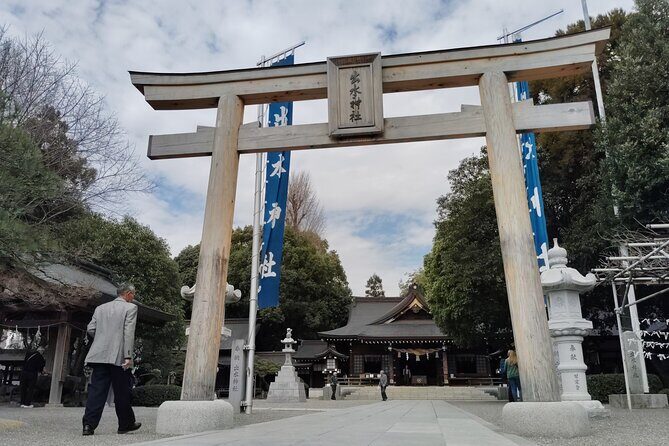 Kumamoto: Suizenji Park Guided Walking Tour with Tea - The Matcha Tea Experience