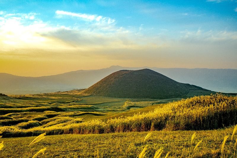 Kumamoto Takachiho Gorge & Mt Aso Day Tour - Two major Kumamoto sights in one day