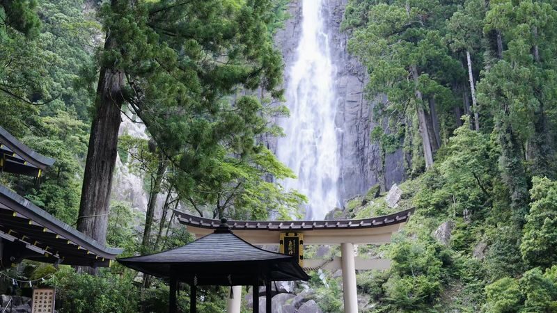 Kumano Kodo 2-Day World Heritage Hiking Tour - Who should choose this tour?