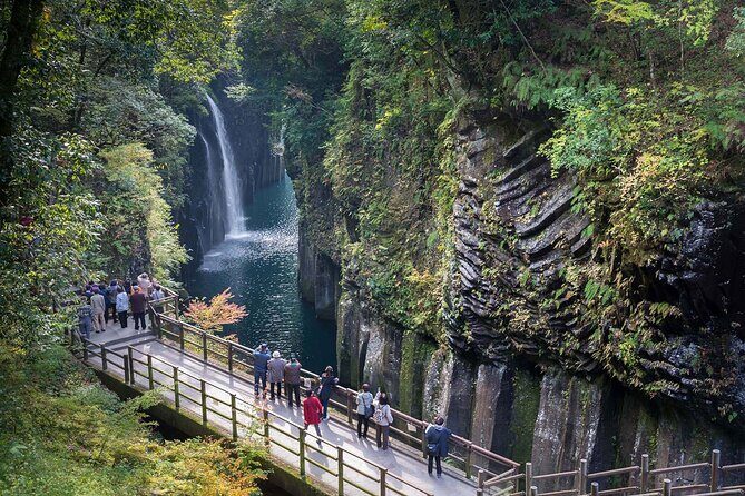 Kumanozu Shrine Takachiho Gorge and Amano Iwato Tour from Fukuoka - A Detailed Look at the Experience