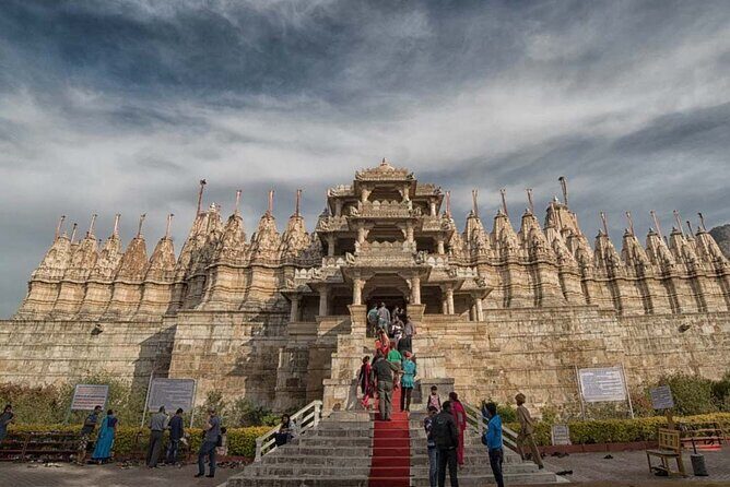 Kumbhalgarh & Ranakpur Day Tour from Udaipur - The Itinerary in Detail