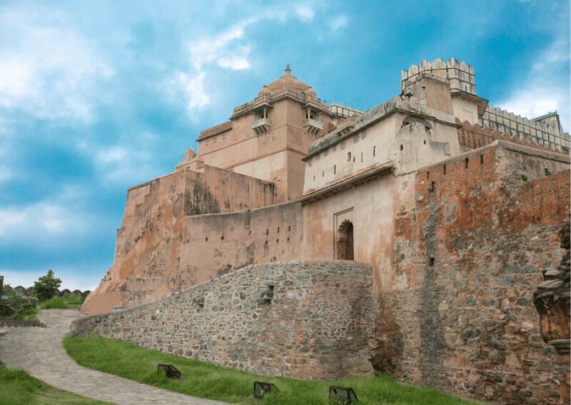 Kumbhalgarh Trails (Guided Full Day Tour from Udaipur) - Key Points