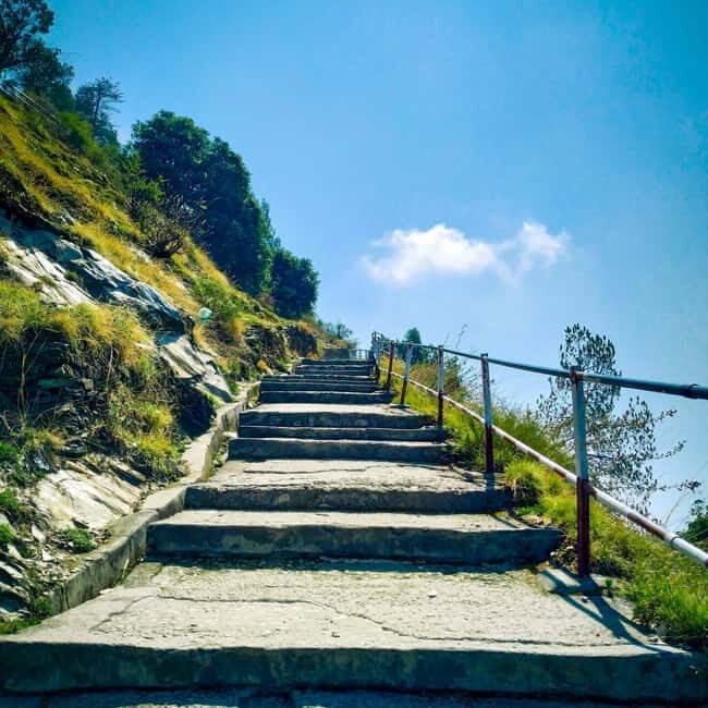 Kunjapuri Temple Sunrise Trek With Professional Guide - Key Points