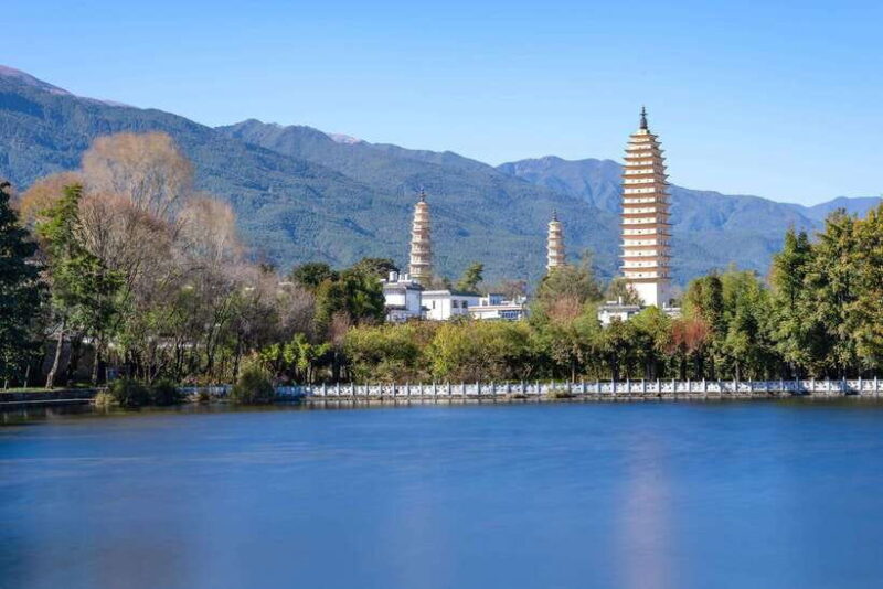 Kunming: 8-Day Yunnan Tour with Dali and Lijiang - Lijiang: The Classic Old Town and Mountain Views