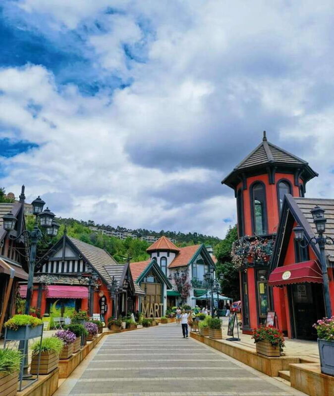 Kunming: Fuxian Lake Private Tour - Exploring the Serenity of Fuxian Lake: A Private Tour from Kunming