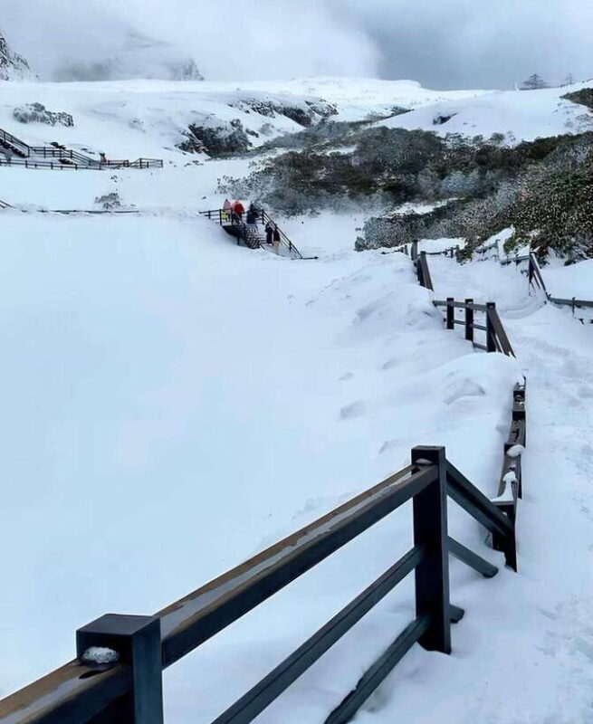 Kunming: Jiaozi Snow Mountain Overnight with Sunrise Hiking - Key Points