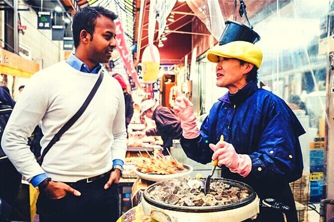 Kuromon Market Tour: All inclusive 6~8 Dishes & 3~4 samplings - Key Points