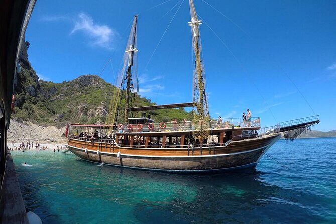 Kusadasi Boat Trip With Lunch And Hotel Transfer - Key Points