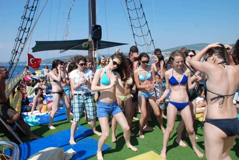 Kusadasi Full-Day Boat Trip & BBQ - What’s Included and How It’s Structured