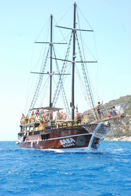 Kusadasi Full-Day Boat Trip & BBQ - Entertainment and Atmosphere