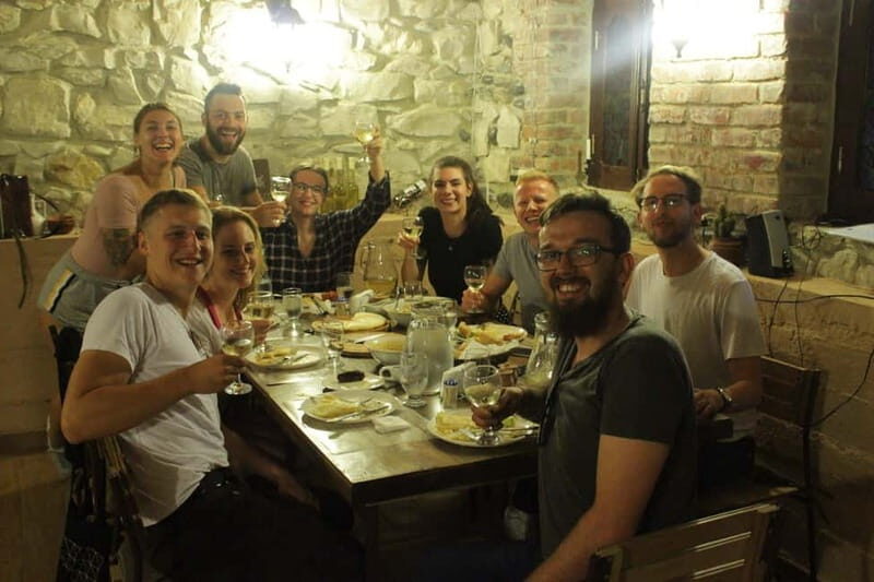 KUTAISI Family Feast: Experience Georgian Hospitality - Key Points