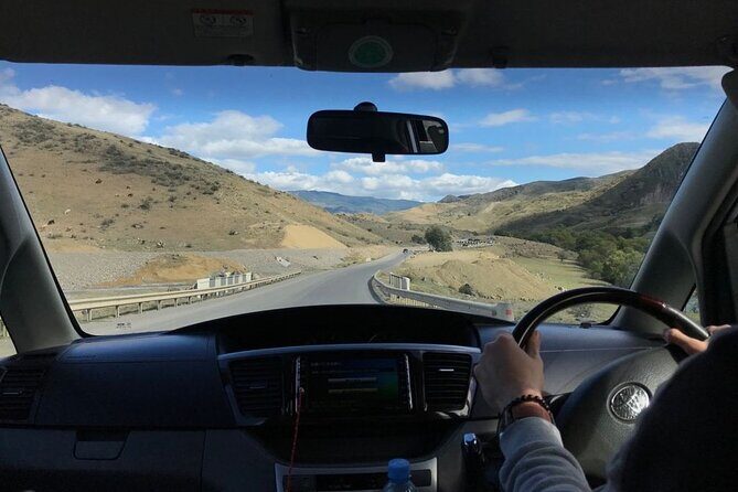 KUTAISI-TBILISI Shared Transfer - Experience the Ease of a Shared Transfer from Kutaisi to Tbilisi