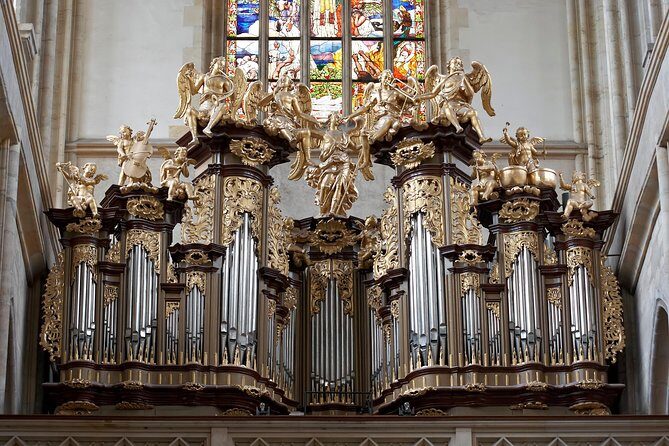 Kutná Hora & Bone Church (with admissions) - Frequently Asked Questions