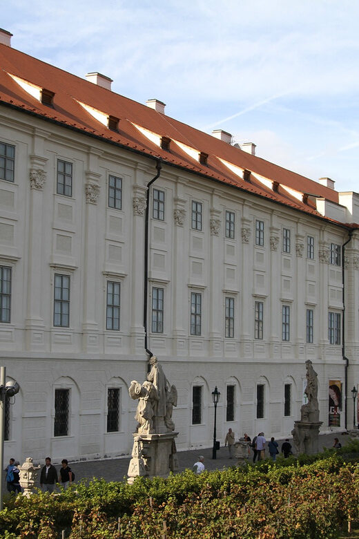 Kutna hora - GUIDED TOUR TO KUTNA HORA - A Deep Dive into the Kutná Hora Guided Tour