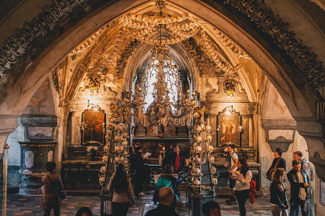Kutna Hora Private Day Trip from Prague by Train - FAQ