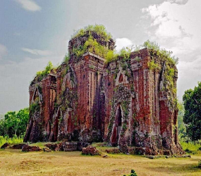 Ky Anh Tunnel & Cham Tower: Vietnam War Tour by Private - An In-Depth Look at the Tour Experience