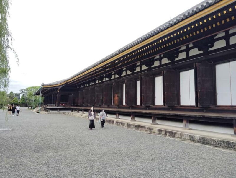 Kyoto: 1,001 Kannon Statues at Sanjsangen-d Temple - FAQ