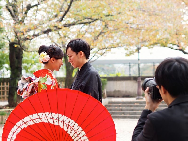 Kyoto Arashiyama Kimono Rental: 3-minute walk to Togetsukyo Bridge, includes womens hair set. Kyoto Aiwafuku - Walk the Bamboo Grove at an unhurried pace