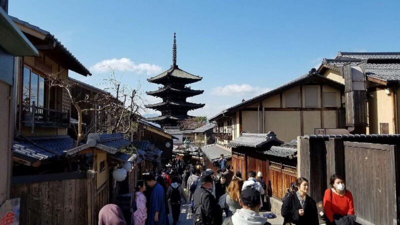Kyoto Artisan Tour: Pottery, Weaving & Yuzen Dyeing - FAQs