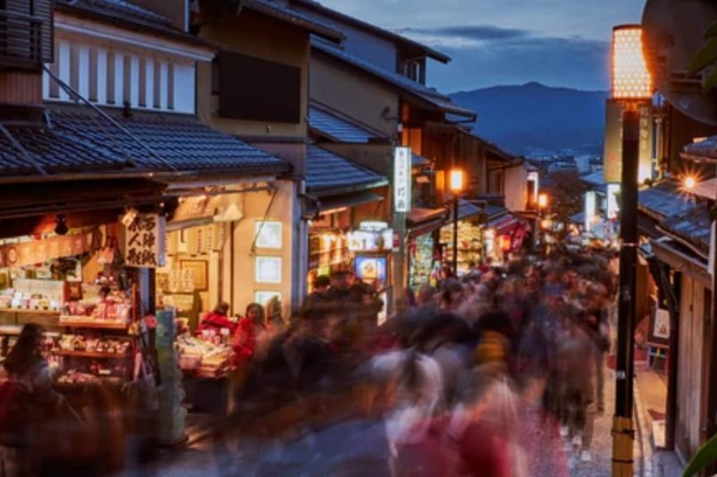 Kyoto City, Intro to Japans Historic Jewel Private Walking Tour - Start in Higashiyama, where Kyoto’s old streets still set the pace