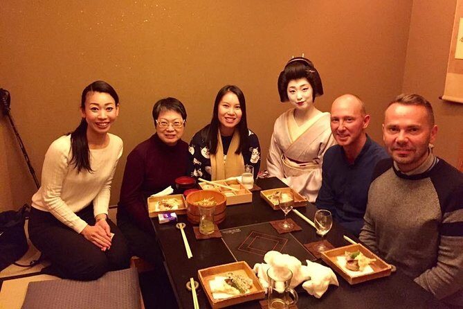 Kyoto Evening Gion Food Tour Including Kaiseki Dinner - The Charm of Gion and Its Hidden Corners