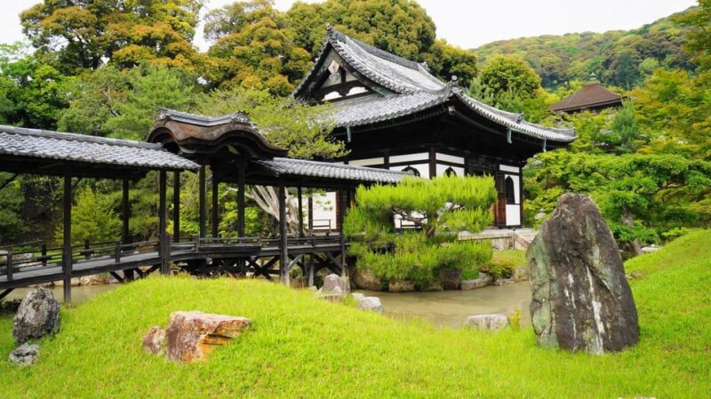 KYOTO: Exploring Six Scenic Spots with Sushi - Why This Tour Offers Great Value