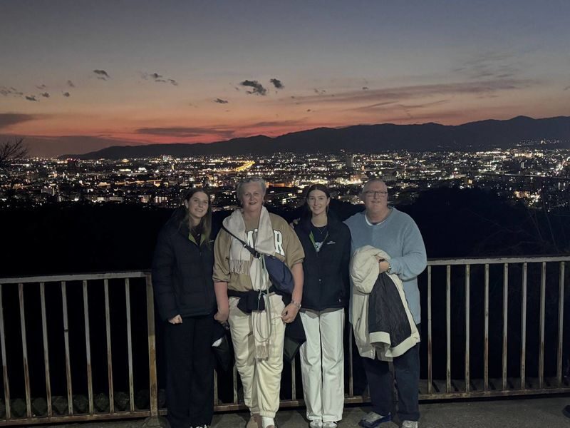 Kyoto Fushimi Inari Half-Day Guided Tour - A half-day outing with a clear focus