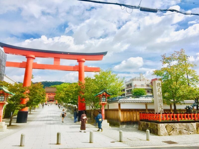 Kyoto: Fushimi Inari Shrine and Mount Inari Guided Tour - A Detailed Look at the Kyoto: Fushimi Inari Shrine and Mount Inari Guided Tour