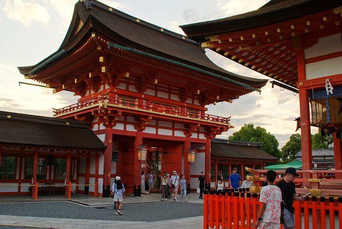 Kyoto: Fushimi Inari Shrine Walking Tour - In-Depth Review of the Kyoto Fushimi Inari Shrine Walking Tour