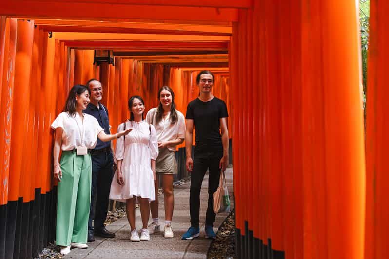 Kyoto: Fushimi Inari Taisha Shrine Walking Tour with Guide - Kyoto: Fushimi Inari Taisha Shrine Walking Tour with Guide