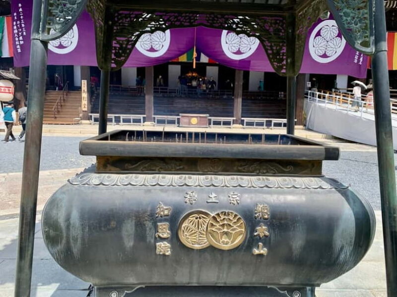 Kyoto: Gion District Walking with an Expert Local Tour Guide - Key Points