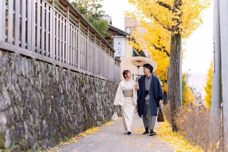 Kyoto Gion | Kimono Rental with Hair Set, Makeup & Photo Shot - Maruyama Park for a slower finish