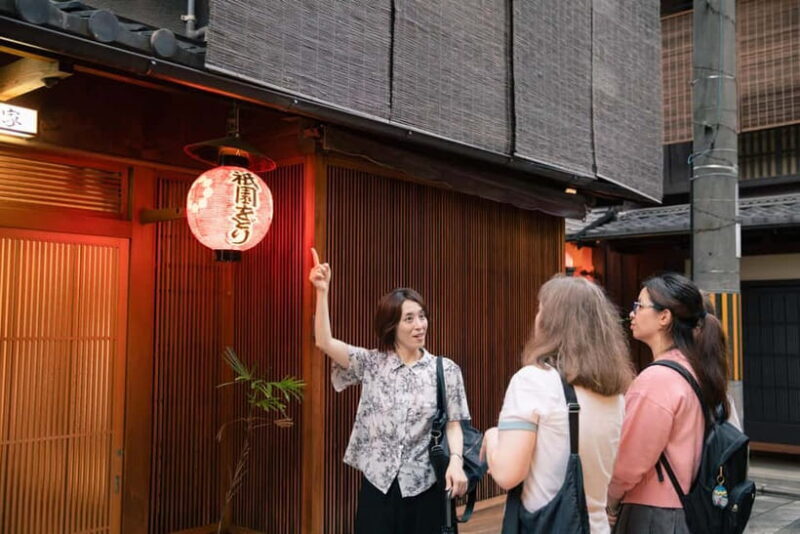 Kyoto: Gion World of the Geisha Guided Walking Tour - An In-Depth Look at the Gion Geisha Walking Tour