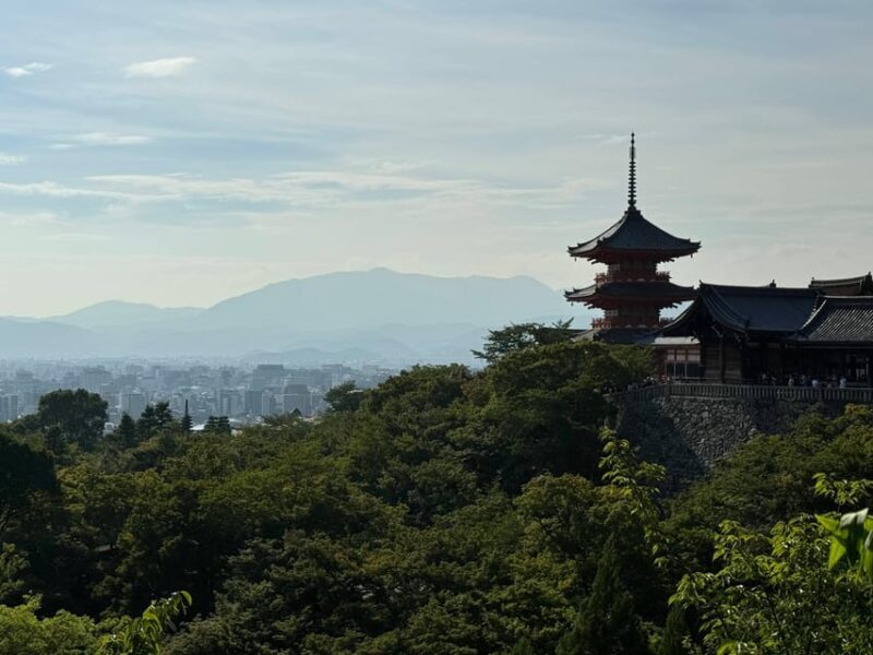 Kyoto: Guided Tour in UNESCO Site, Kiyomizu-dera - 90 Min. - Kyoto: Guided Tour in UNESCO Site, Kiyomizu-dera - 90 Min.