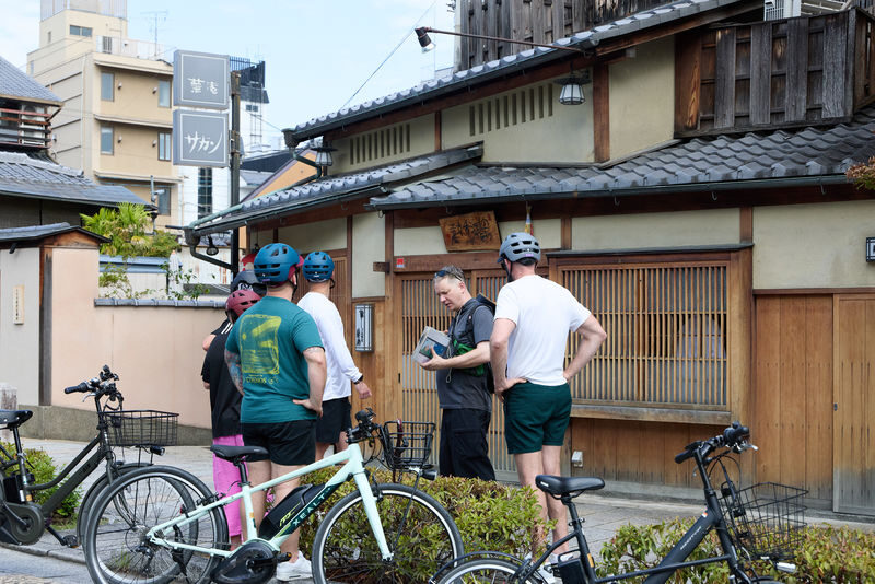 Kyoto Hidden Gems E-Bike Tour Through Backstreets & Temples - Heian Shrine and the Imperial Palace area