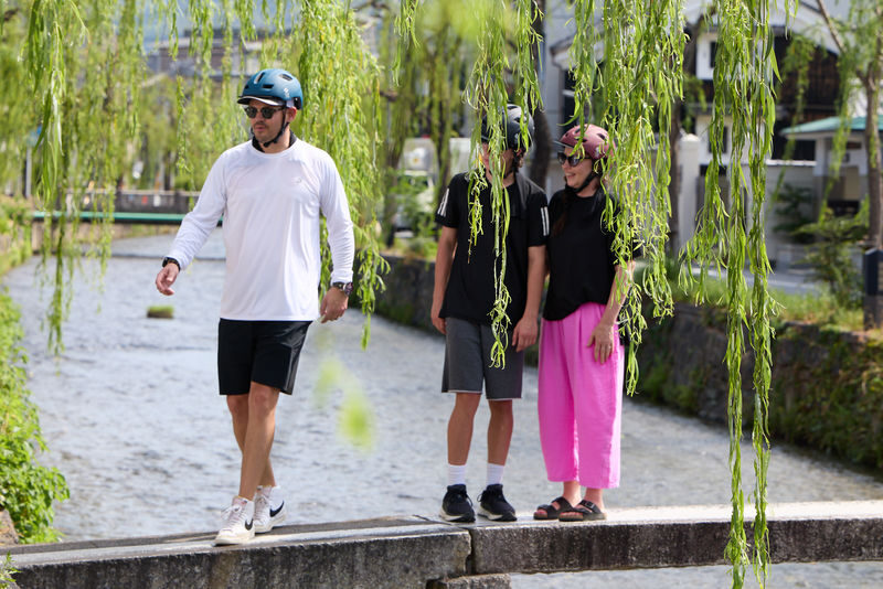 Kyoto Hidden Gems E-Bike Tour Through Backstreets & Temples - What Ben adds to the ride