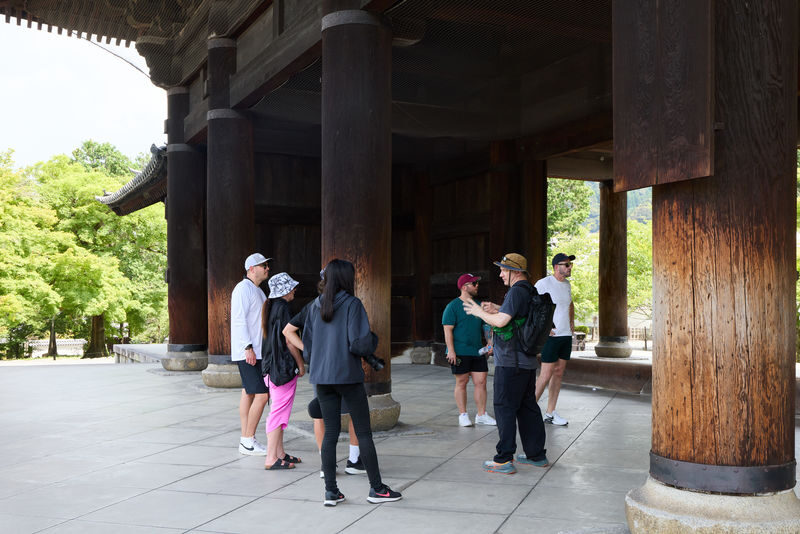 Kyoto Hidden Gems E-Bike Tour Through Backstreets & Temples - Who should book this Kyoto ride