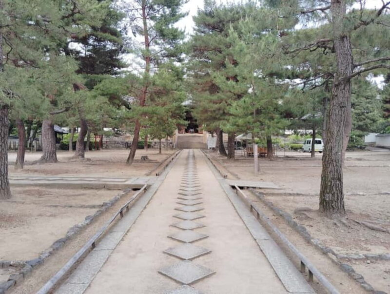 Kyoto: Journey to Manpuku-ji, Ujis Best-Kept Secret - FAQ