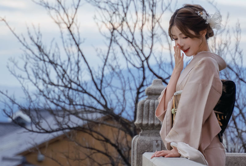 Kyoto Kimono Rental Experience (Optional Elegant Hairstyle/Japanese Makeup/Photography) (Ookini Kimono Rental Yasaka Shrine Gion Store) - Photography: A Useful Extra for Keepsakes