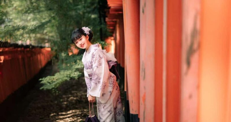 Kyoto: Kimono Rental with Hairstyling and Makeup - Key Points
