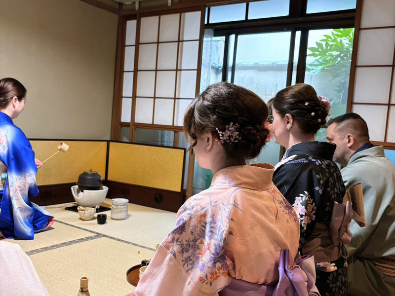 Kyoto: Kimono, Tea Ceremony with Japanese Garden and Studio - Explore Kiyomizu-dera and Hokan-ji at your own pace