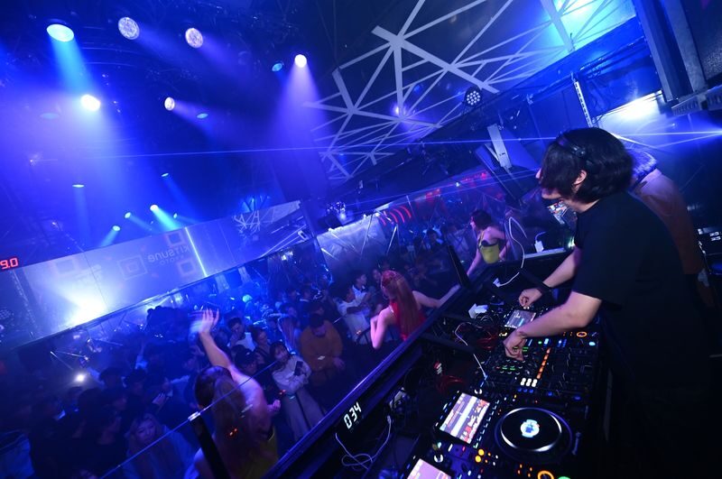 Kyoto: KITSUNE Nightclub Admission Ticket (For Foreign) - Dress, ID, and other rules to know