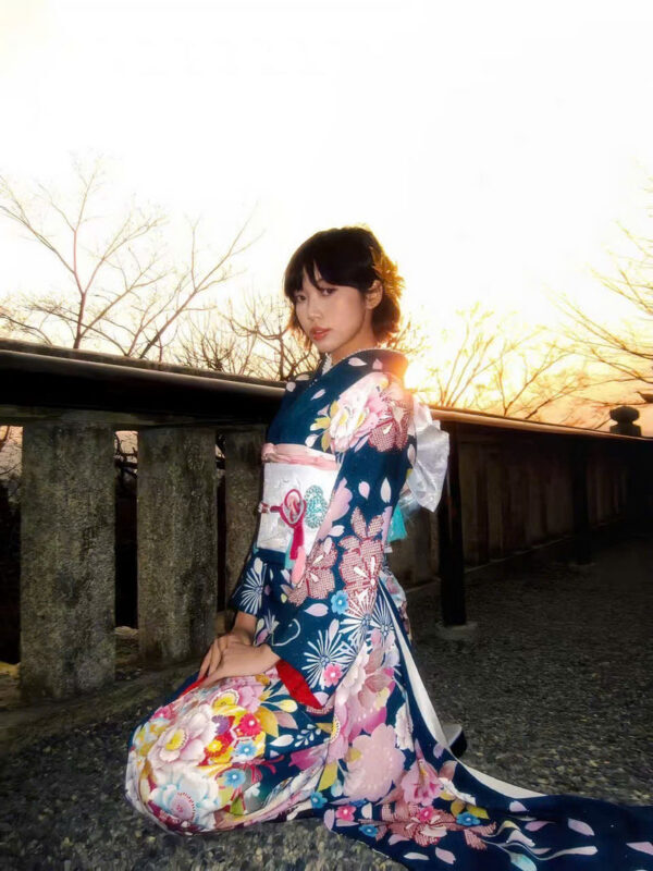 Kyoto Kiyomizu-dera Temple | Kimono, Yukata, Furisode Rental Experience, Japanese Makeup, Photography Service | (2-minute walk to Kiyomizu-dera Temple) - A rental shop, not a guided tour