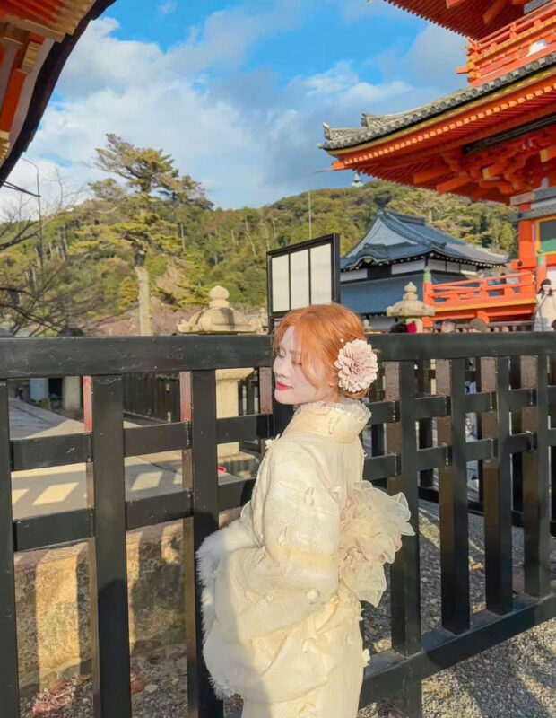 Kyoto Kiyomizu-dera Temple Kimono/Yukata Rental Experience - What the price gets you, and what may cost more