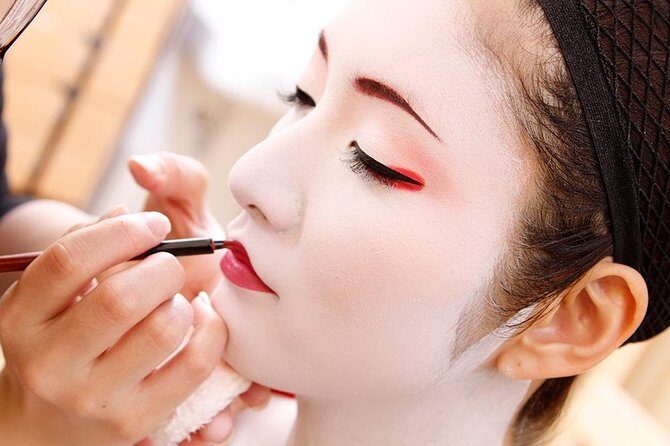 Kyoto Kiyomizudera Temple : Maiko Strolling plan - A Detailed Look at the Maiko Strolling Plan