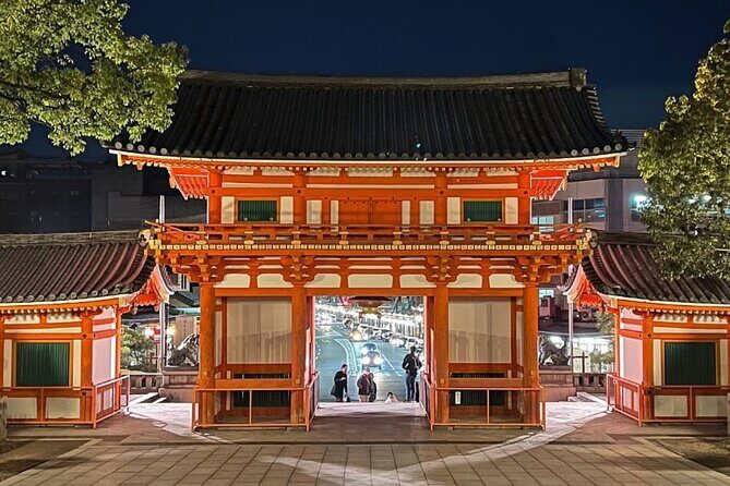 Kyoto Local Bar Crawl in Kawaramachi Area - Exploring Kyoto’s Nightlife: A Local Bar Crawl in Kawaramachi Area