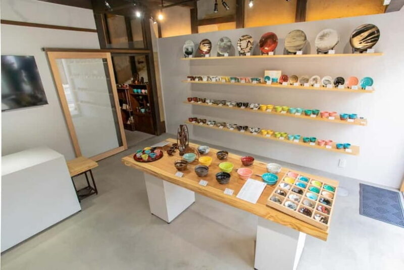 Kyoto: Make Zen Garden and Taste Matcha in Pottery Shop - A Genuine Look at the Experience