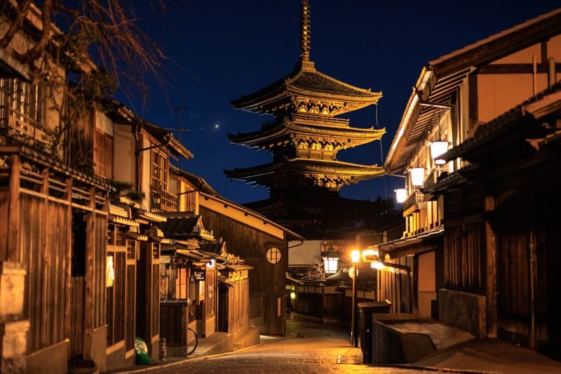 Kyoto Night E-Bike Tour Hidden Gems & Backstreets - At a glance